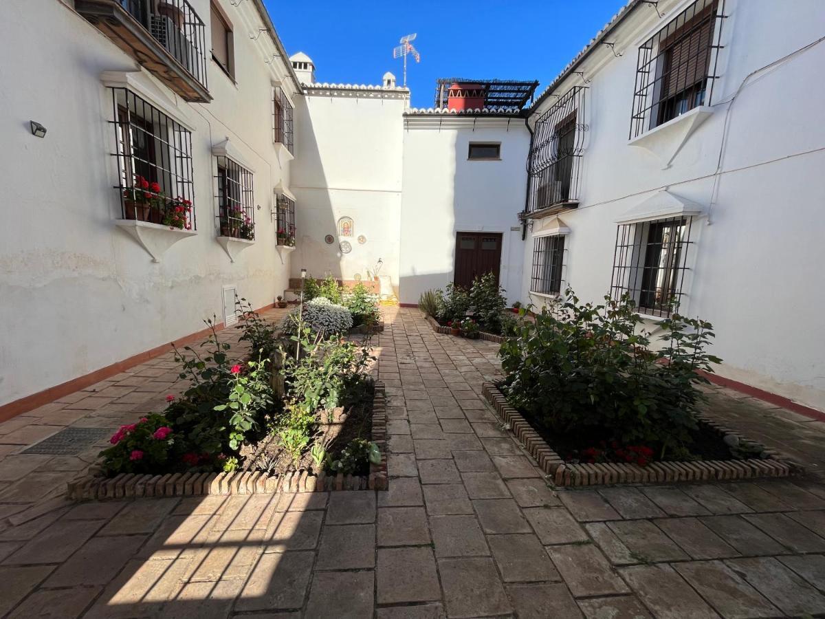 Apartamento con Parking centro historico Ronda Exterior foto